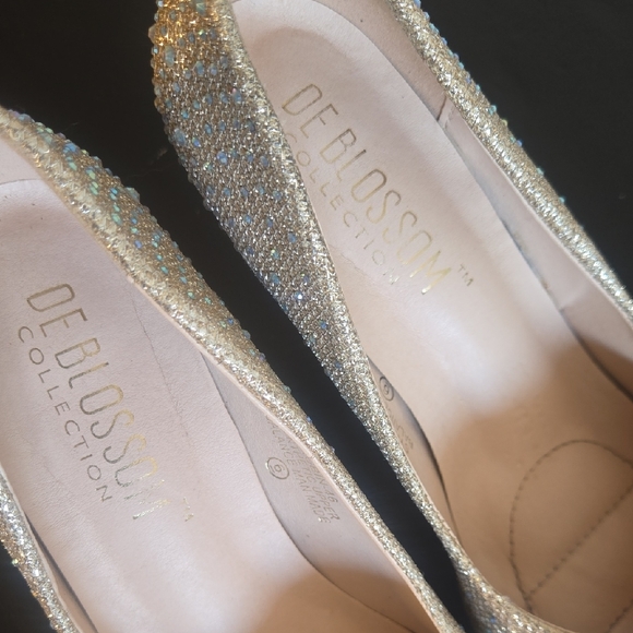 De Blossom Collection Sparkling Gold Heels - Picture 2 of 9